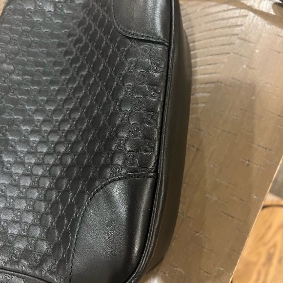 Gucci Guccissima Embossed logo crossbody Bag - Picture 10 of 12
